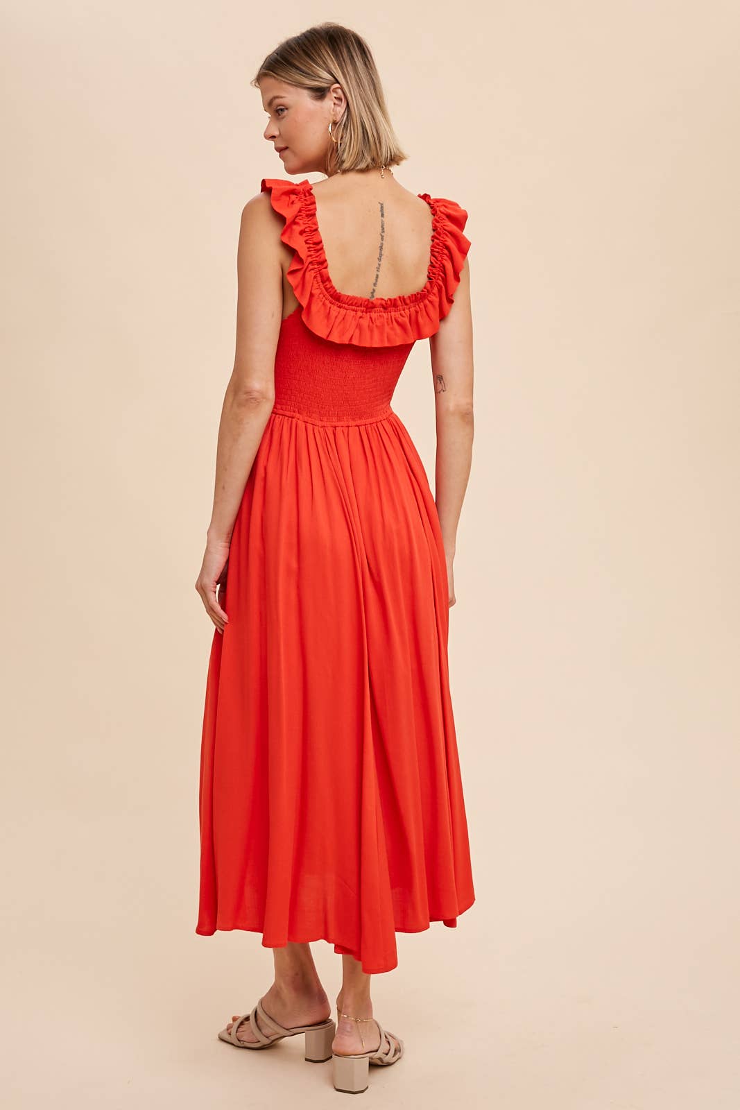 Chili - Smocked Ruffled Square Neck Midi Dress