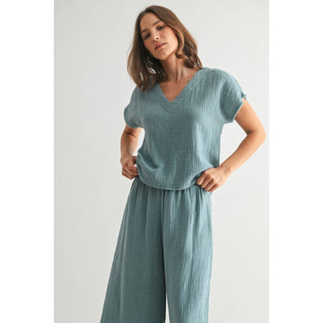 Gauze Frayed Edge Top